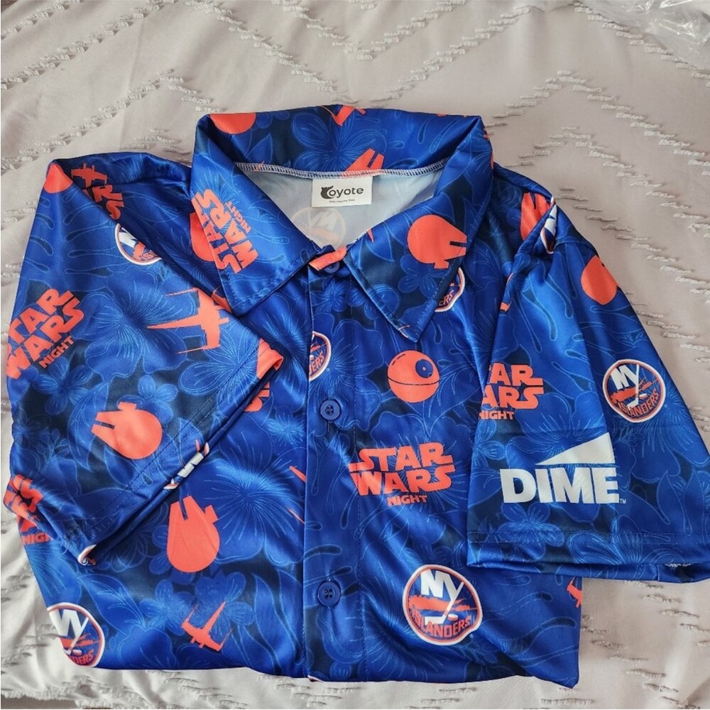 NEW IN BAG! New York Islanders & Star Wars Graphic Button-Up Shirt in Royal Blue